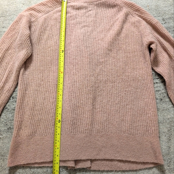 Everlane cardigan - Picture 6 of 11